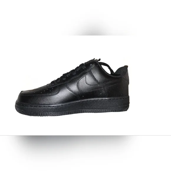 NIB Mens Nike Black Air-Force 1 Shoes. - Picture 1 of 6